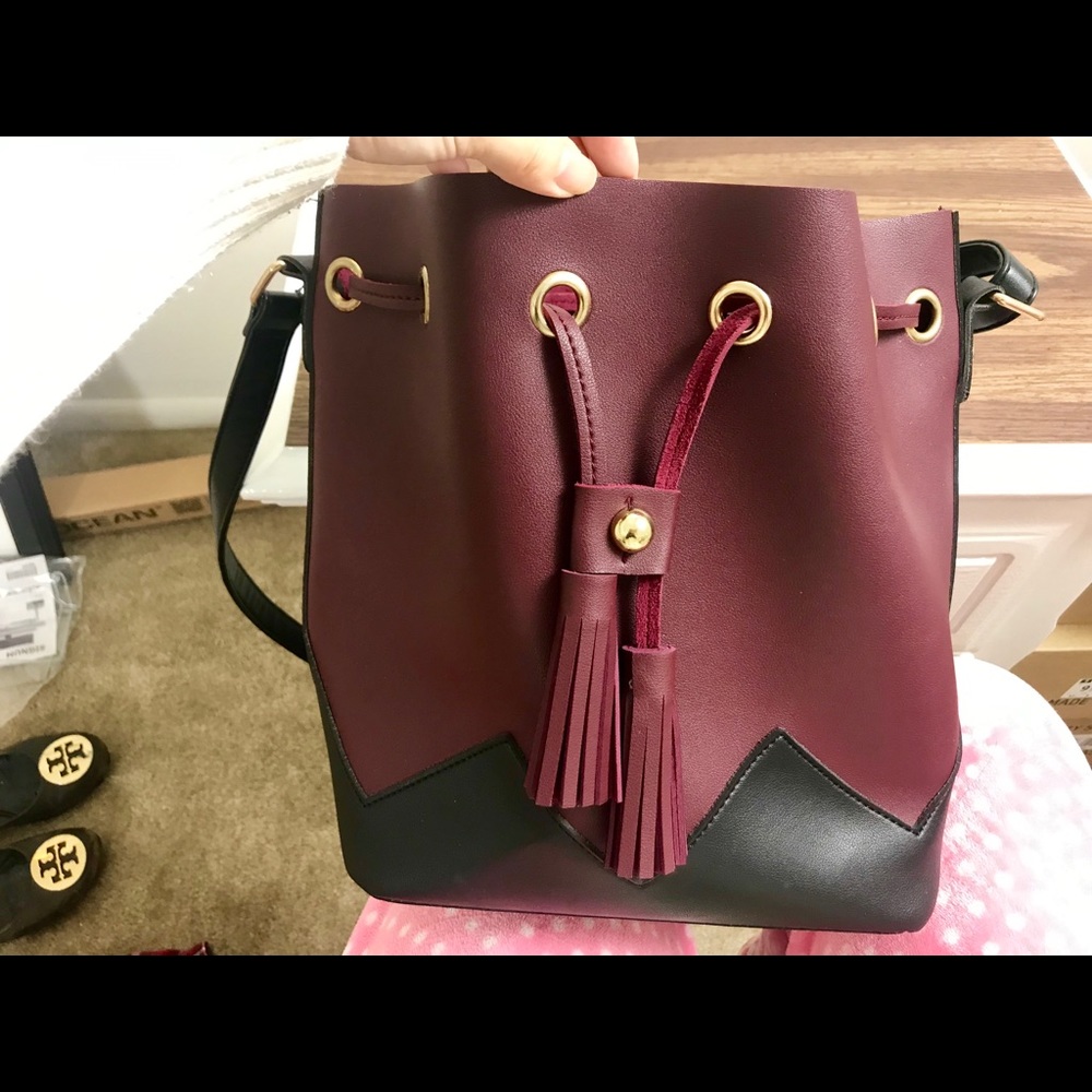 Burgundy Bucket Velvet bag with gold black strap